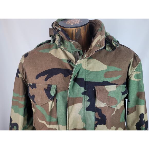 Camo Unisex Army Military Field Hooded Jacket Woodland Cold Weather Sz Med - Picture 2 of 11